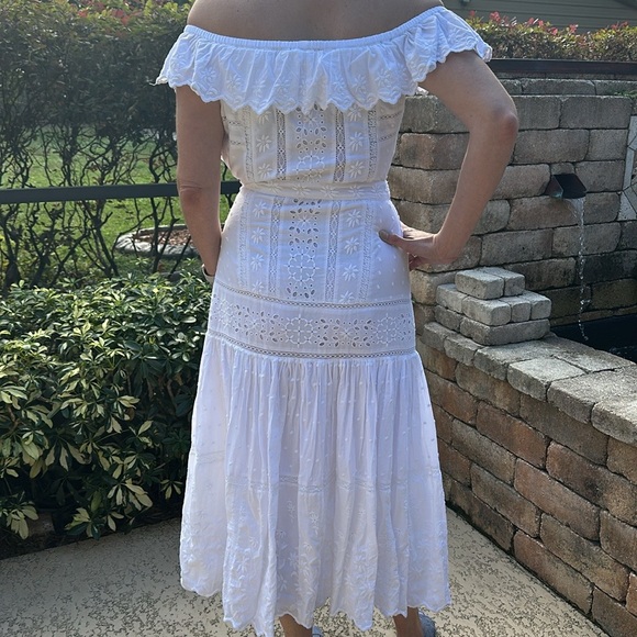Lauren Ralph Lauren white off the shoulder embroidered eyelet dress - Picture 3 of 16